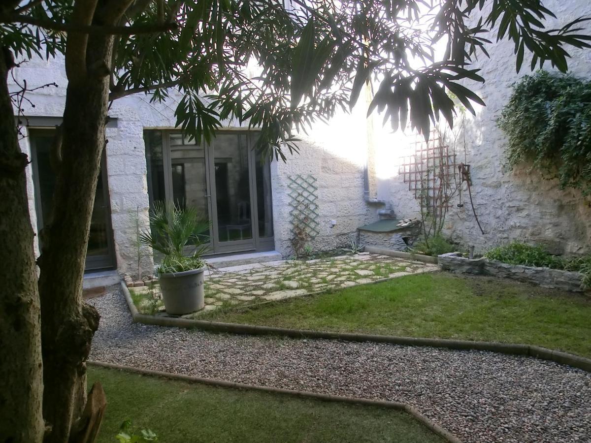 Chambre Sur Jardin Secret - Avignon Centre - Climatisee 외부 사진
